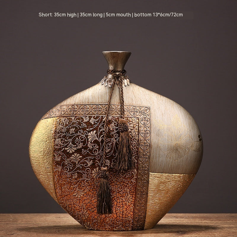 Beautiful Chinese Style Resin and Ceramic Vases