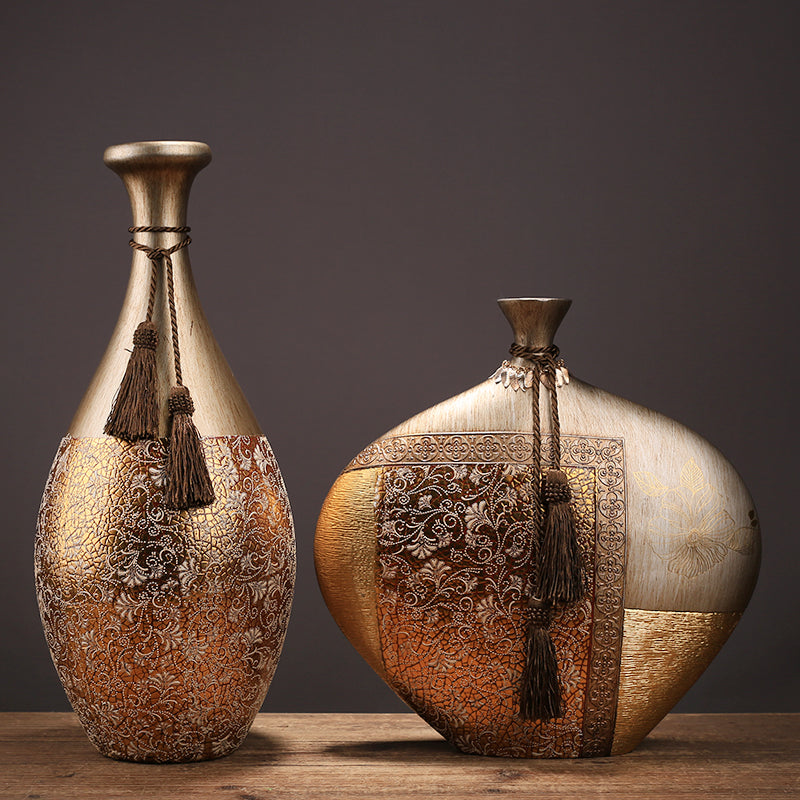 Beautiful Chinese Style Resin and Ceramic Vases